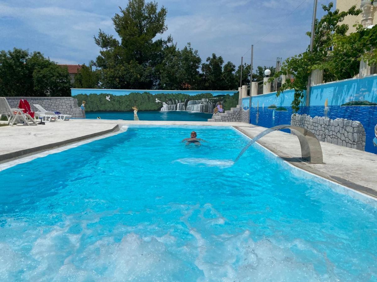 Apartmani Ivan V Relax Vodice Ngoại thất bức ảnh