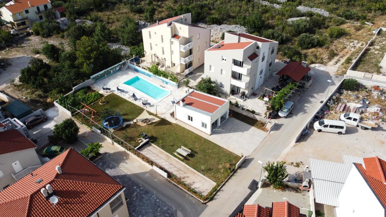 Apartmani Ivan V Relax Vodice Ngoại thất bức ảnh
