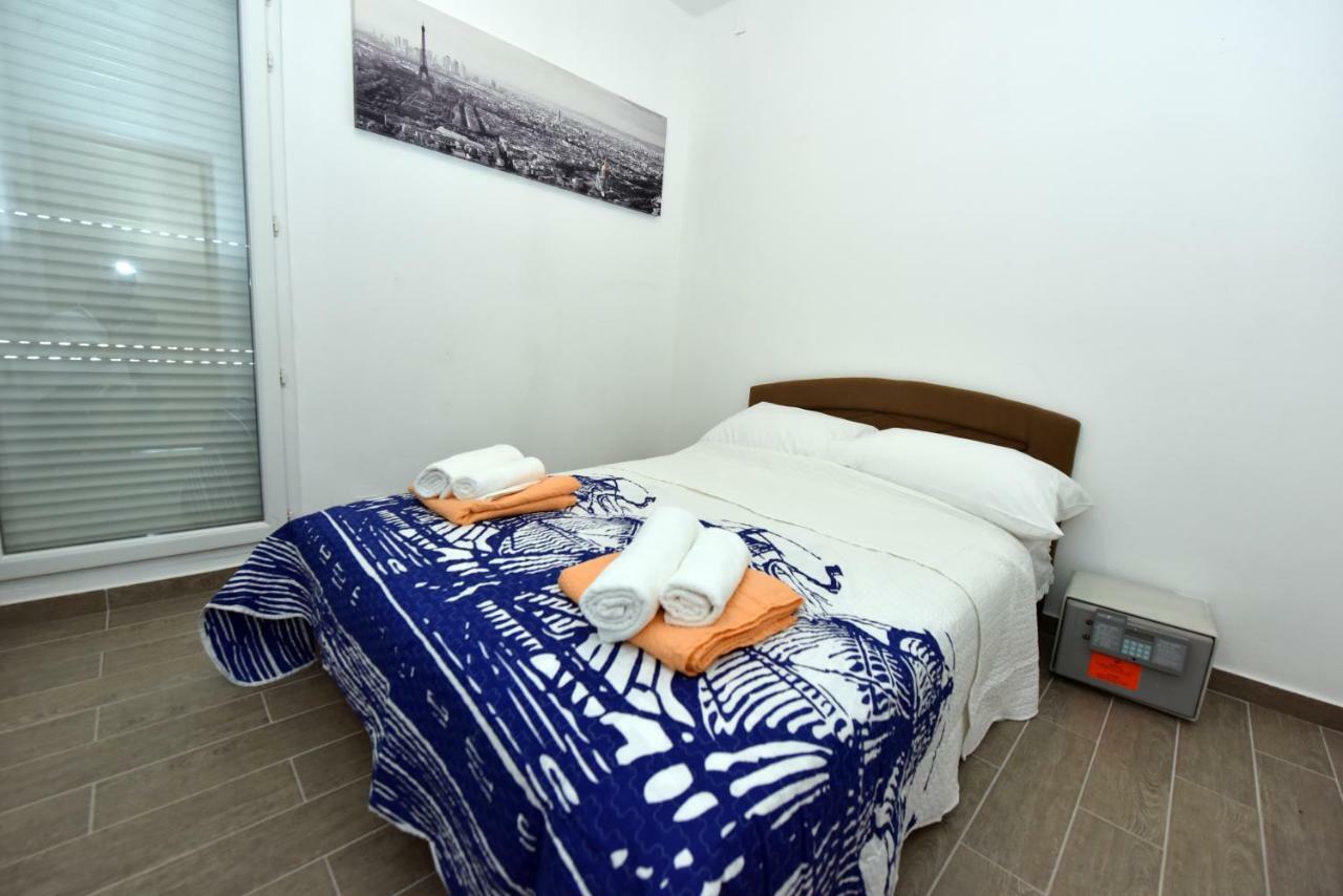 Apartmani Ivan V Relax Vodice Ngoại thất bức ảnh