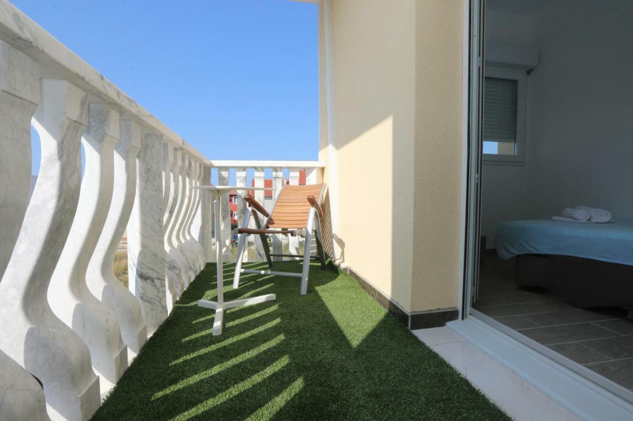 Apartmani Ivan V Relax Vodice Ngoại thất bức ảnh